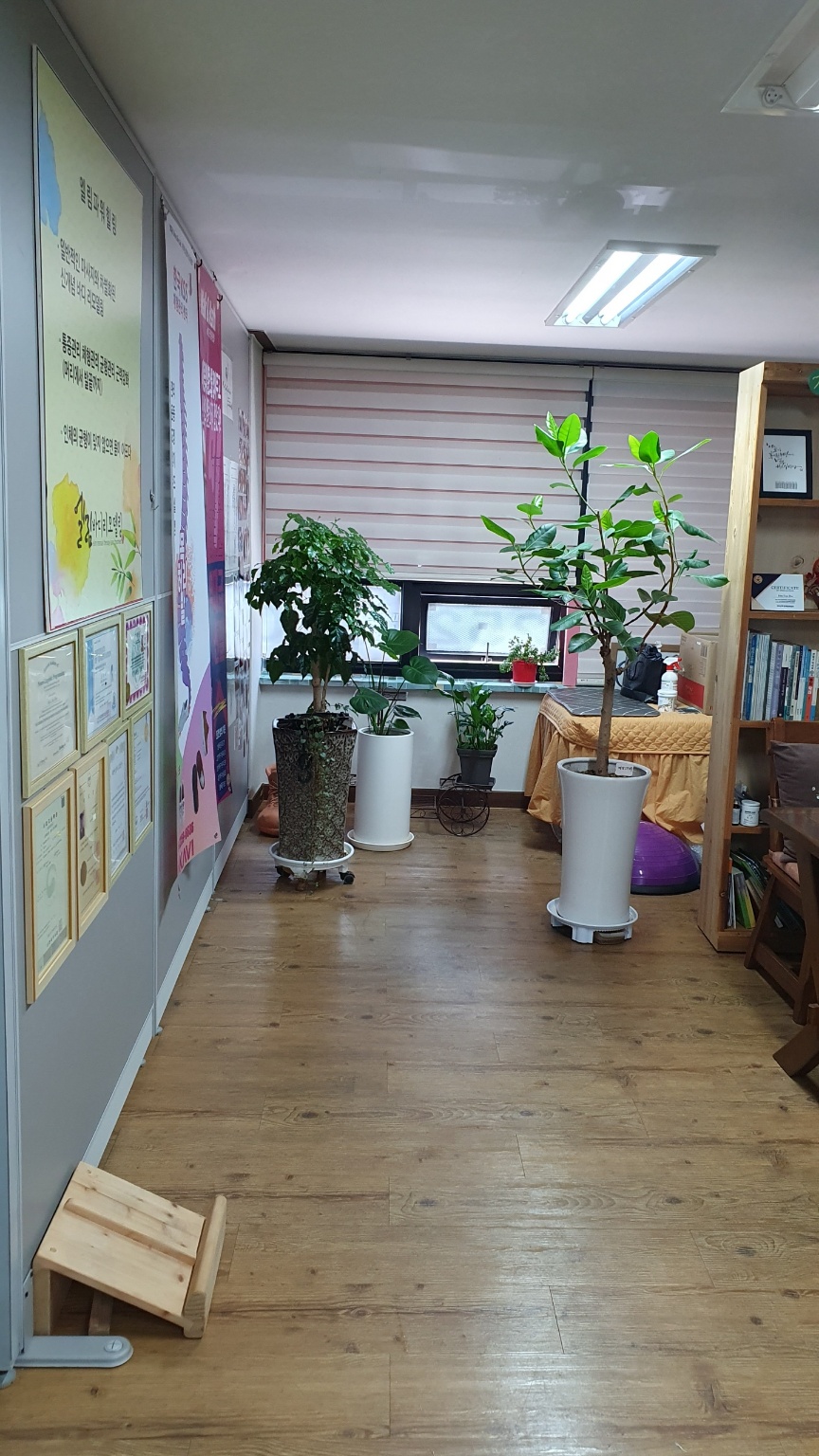 KakaoTalk_20240418_130003726_03.jpg